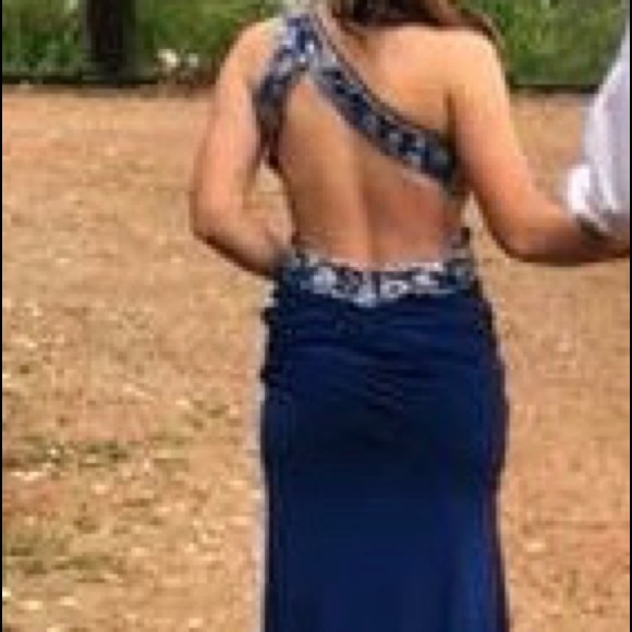 Prom/homecoming/formal dress - Picture 5 of 5